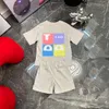 23SS Jungen T-Shirt Shorts Anzug Kinder-Sets Kinder-Designer-Kleidung Rundhalsausschnitt Reine Baumwolle Rückendruck Stickerei Kurzarm-Shorts Anzüge Babykleidung