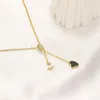 Designer halsband 18k guld mode kärleksbrev hänge halsband vårfamiljens gåva smycken lång kedja lyx varumärke choker diamant smycken grossist zg2267