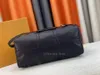 Bolsa de luxo de 45 cm de couro real grande capacidade feminino saco de viagem preto de alta qualidade Men Bolsas de ombro de bagagem bolsas de moda clássica de estilo de moda