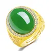 Clusterringe Luxus Oval Green Jade Vintage Emerald Gemstones Diamanten für Männer Frauen Weiß Gold Silber Farbe Fein Schmuck Bands Bijoux