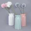 Vases 1Piece Origami Plastic Vase White Imitation Ceramic Flower Pot Flower Basket Flower Vase Nordic Style Home Garden Bedroom Decor P230411