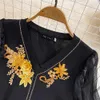 基本的なカジュアルドレス新しい2024女性vネック刺繍の花編みミディドレスファッション秋の冬メッシュドットパッチワークランタンスリーブブラックボールガウンドレス