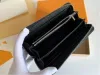 Nouveau portefeuille de créateur de mode M2005 Portefeuille en cuir Femmes Zipper Long Porte-cartes Porte-monnaie Femme Montre Portefeuilles d'embrayage exotiques avec boîte