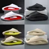 Multi luxe dames heren slippers beren slippers zomer dhgate sandaal sandaal plat platform badkamer niet-slip dames slippers vrouw mode schoenen zachte buitenslipper