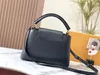 2023 Uma Lady de Lady de Avestruz de alta qualidade Design de grande capacidade Bolsa Moda Bolsa de ombro Prática Tote Crossbody Bag Lista de bolsa de corrente essencial