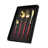 Set di stoviglie Forchetta e cucchiaio Set di quattro pezzi Stoviglie portoghesi Regalo Coltello da bistecca in oro nero occidentale Posate in acciaio inossidabile dorato