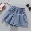 Shorts v árvore meninas jeans adolescente menina de verão calças de renda de crianças