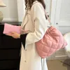 Sacs de soirée 2pcs matelassé plissé sac à bandoulière pour femmes rembourré épaule conception fourre-tout hiver seau sacs à main décontractés chaîne shopper 231110