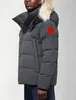 Canada Giacche Uomo Donna Vera pelliccia di coyote All'aperto Wyndham Giacca a vento Designer Jassen Capispalla Con cappuccio Fourrure Manteau Giù Cappotto Hiver Parka