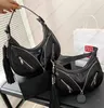 Lüks Tasarımcı Çanta Bayan çapraz vücut Stil 5A üst Koltuk Altı Çanta Klasik Liuding Yüz Desen Omuz Çantaları İki Boyutlu Hilal Çanta