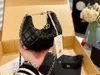 Nouveau sac pour femme Crescent Hobo Bag Sacs de créateurs Portefeuille Sac à main en cuir Épaule Sac à bandoulière Lady Sacs de luxe Chaîne en métal Embrayage Flap Totes Bag Thread Purse