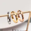Bandringar 3mm titanstål ring rhombus form ring kvinna geometriska smycken v rutnät rosguld silver färgstorlek 4 till 10 nya par ring p230411
