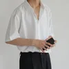 Chemises décontractées pour hommes Chemises d'été à manches courtes pour hommes mince luxe affaires décontracté ample tout-match vert foncé Harajuku chemise à manches mi-longues pour hommes 230411