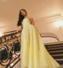 2024 Luxury Yellow Prom Dress paljetter Pärlor Spaghetti Rems ärmlös A-Line High-End Evening Evening Formal Party Gowns Celebrity Wear Robe de Soiree