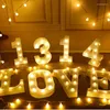 Lumineux 26 Alphabet anglais brillant LED lampe de nuit 0-9 numérique créatif années lumière fête de mariage lettre décoration