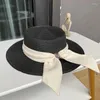 Breda brimhattar 2023 Sun Fedora Women Men Caps Flat Top Straw Hat Summer Beach Casual White Ribbon Panama For Ladies