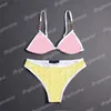 Praia de trajes de banho sem costas Sexy Bikini Set Women Halter Lace Colar Metal Moda de moda de banho impressa de um pedaço de maiô