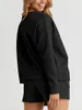 女性用トラックスーツ女性ヨガセット2ピーススポーツウェアスーツソリッドカラーテクスチャー長袖のスウェットシャツトップとショートパンツの服の衣装