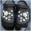 Pièces de chaussures Accessoires Tendance Starfish Croc Charms Sandales d'été Musthave Pearl Flower Drop Delivery Shoes Dhw3A