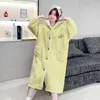 Moda de sono feminina Fashion Fashion Kawaii Fleece espessado Cordeiro feminino feminino flanela térmica Pijama Bathrobe Cardigan