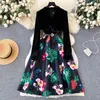 Basic Casual Dresses Vintage Autumn Ball Gown Dress Women V Neck Black Velvet Patchwork Flower Printed Long Sleeve High Waist Midi Vestidos With Belt 2024