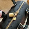 Moda Klasik Çanta Tasarımcı Çanta Çanta Kadın Deri Çanta Kadın Crossbody Retro Debriyaj Çanta Omuz