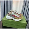 Rhyton Sneakers Chaussures de créateurs Baskets multicolores Beige Hommes Baskets Vintage Chaussures de luxe Dames Chaussures en cuir décontractées Sneaker avec boîte taille 35-45 topAAAA