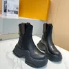 Designer-Stiefel, Stiefeletten aus Kalbsleder, klassische braune dicke Absätze, Winter-Martin-Outdoor-Reise-Knöchel