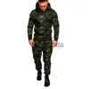 Herrspårar Herrspår Military Hoodie 2 stycken Set Costom din kamouflage muskelman Autumn Winter Tactical Sweat Jacket Pants J231111