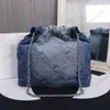 Womens Crossbody Bag designer axelväska lyxig designer handväska klassisk denim blå 22k märke väska retro tvätt blå vit gradvis färg silver hårdvara kedja