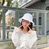 Stingy Brim Hats Sun Korean Seaside Vintage Elegant Spet Bucket Hat Women Summer Beach Sun Hats Fashion Korean Caps Breattable Fisherman Cap 230411