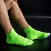 Spor çorapları erkekler kadınlar koşu ayak bileği atletik bisiklet basketbol antislip nefes alabilen hızlı kuru fitness sıkıştırma spor 230411