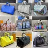 Luxurys Designer-Herren-Keepall-Reisetasche, blaues Graffiti-Gemälde, Buchstabe, Flughafentaschen, Unisex-Reisetasche, Gepäcktasche, Leder-Seesäcke, Damen-Fitness-Yoga-Tasche, Tragetaschen