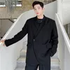 Mäns kostymer Spring Asymmetric Loose Small Suit Men's Korean Version Personlig Casual Oblique -knapp Fashionabla Simple Poat