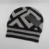 Hurtownia mężczyźni projektant zimowej czapki kobiety czapki czapki czapki nART HATS Snapback maska ​​męska bawełna unisex kaszmirowe listy patchworkowe luksusowe na zewnątrz swobodne czapki