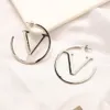 Designer Womens Love Stud Brand Letra Spring Brincos da família Presentes de casamento Jóias de joias de atacado ZG1381