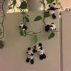 Декоративные предметы статуэтки 1pc Cartoon Cilent Speat Plush Panda холодильник с сильным магнитным холодильником наклейка дома декор сувенир кухонные аксессуары 230412