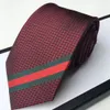 TIES HERRENS LETTER SILK TIE Black Dark Red Dark Blue Solid Color Jacquard Party Wedding Business Woven Fashion Märke Design Fritid Box