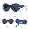 Occhiali da sole Fashion Women Stripe Oval For Men Designer Occhiali da sole femminili Vintage Eyewear Shades UV400