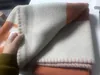 1: 1 codorna superior laranja h lã manta sala de estar sofá ins Designer H Camelo Marrom cobertor e/travesseiro decorativo de espessura casas de tamanho grande