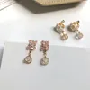 Backs Orecchini 2023 Moda Stile Coreano Conchiglia Senza Orecchie Piercing Per Le Donne Acrilico Piccoli Fiori Clip On