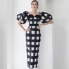 Mulheres Vestidos Casuais Moda Verão Preto Branco Xadrez Bainha Vestido Retro França Pêssego Coração Colar Lanterna Manga Bodycon Lápis Longos Vestidos 2024