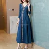 Vêtements ethniques 2023 Automne Vintage Brodé Cheongsam Chinois Version Améliorée De Robe En Jean Femme Minceur Élégant Jupe Longue G998