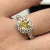 2023 Bague de créateur de luxe pour hommes Mode bague moissanite Nouveaux anneaux de diamant jaune Bijoux en argent sterling 925 incrusté de diamants Cadeaux