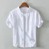Chemises décontractées pour hommes T-shirt d'été Chemise décontractée pour hommes Chemise en lin à manches courtes pour hommes Vêtements de rue Haut respirant de couleur unie Robe ajustée légère 230412