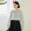 Camicette da donna IMAKOKONI Design originale a maniche lunghe girocollo Pullover Wave Dot T-shirt cuciture in pizzo Casual Top 223761