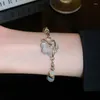 Charm Armband Korean Fashion Harts Flower Opal Moonstone Armband för Women Girl Luxury Sweet Hand Jewelry Trendy Goth Uttalande Partihandel