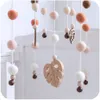 Rattles Mobiles Baby Beech Wood Leaves Mobile Silicone Pärlor ullboll för spädbarnsrum säng hängande dekor liten klocka sjuksköterskor 230411