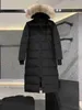 Womens Down Parkas Womens Down Jacket Designer Marca de Moda Canadense Gansos Casacos Longos Grande Bolso Gola de Pele Térmica Top Feminino Outono e Inverno Grande Coágulo 4wru