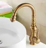 Kitchen Faucets Vintage Retro Antique Brass Single Handle One Hole Bathroom Basin Sink Faucet Mixer Tap Swivel Spout Deck Mounted Man004